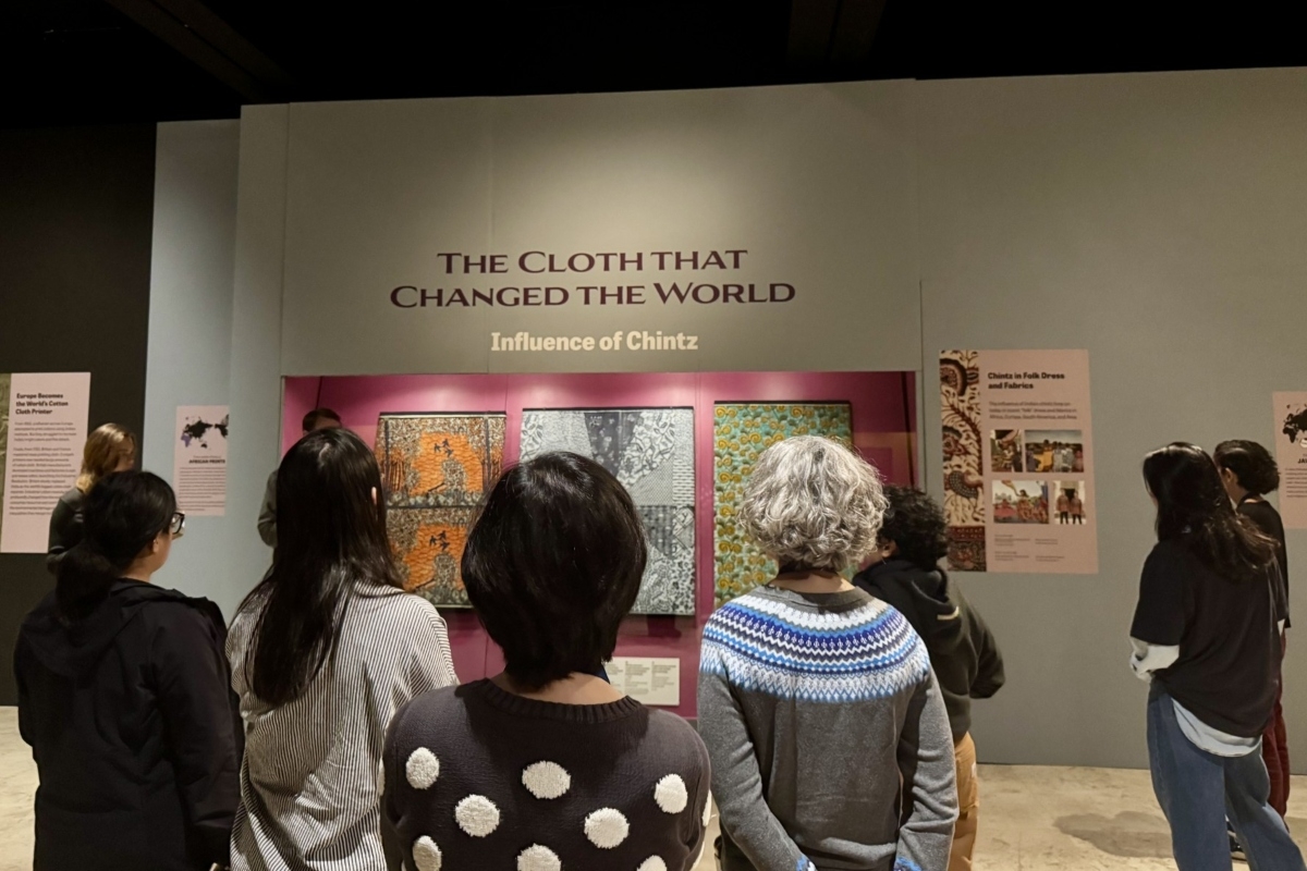 Global Threads Curator's Tour with Dr. Sarah Fee